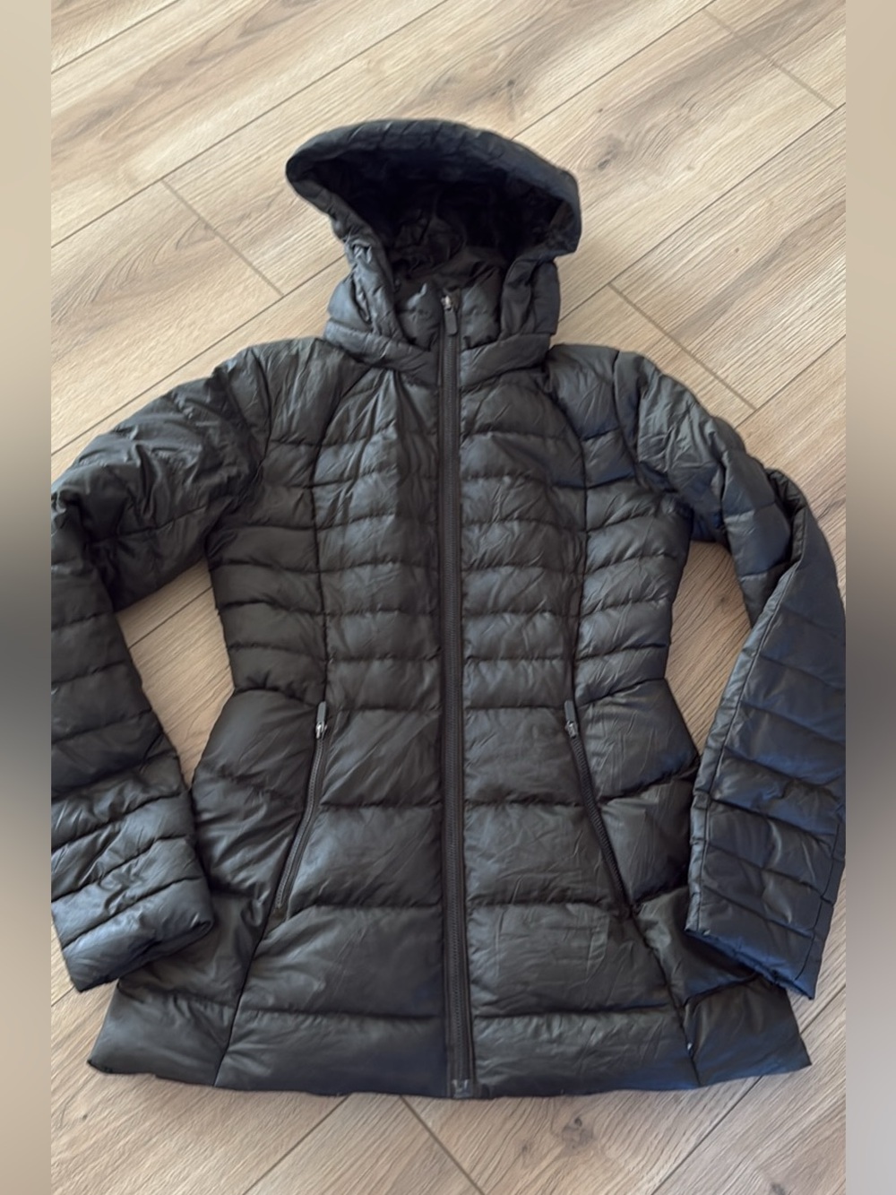 Lululemon Down For It All Quilted Jacket – Size 2 🖤❄️